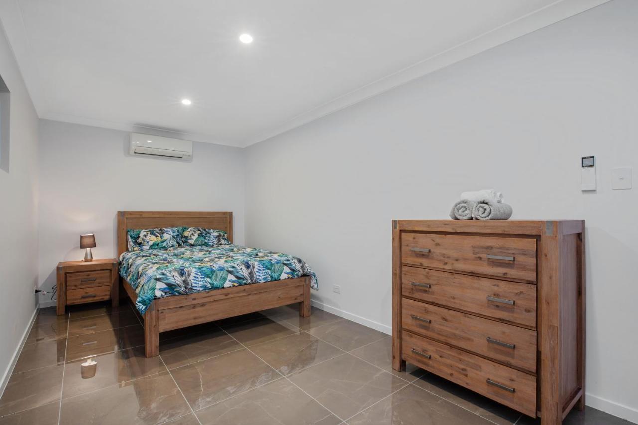 29 Stanhill Drive Villa Гоулд Коуст Екстериор снимка